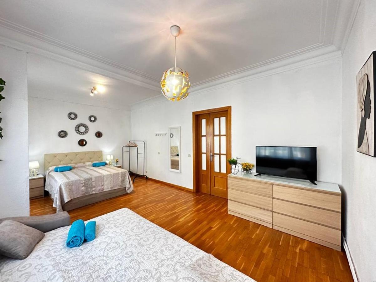 Habitaciones Acogedoras Barcelona Luaran gambar