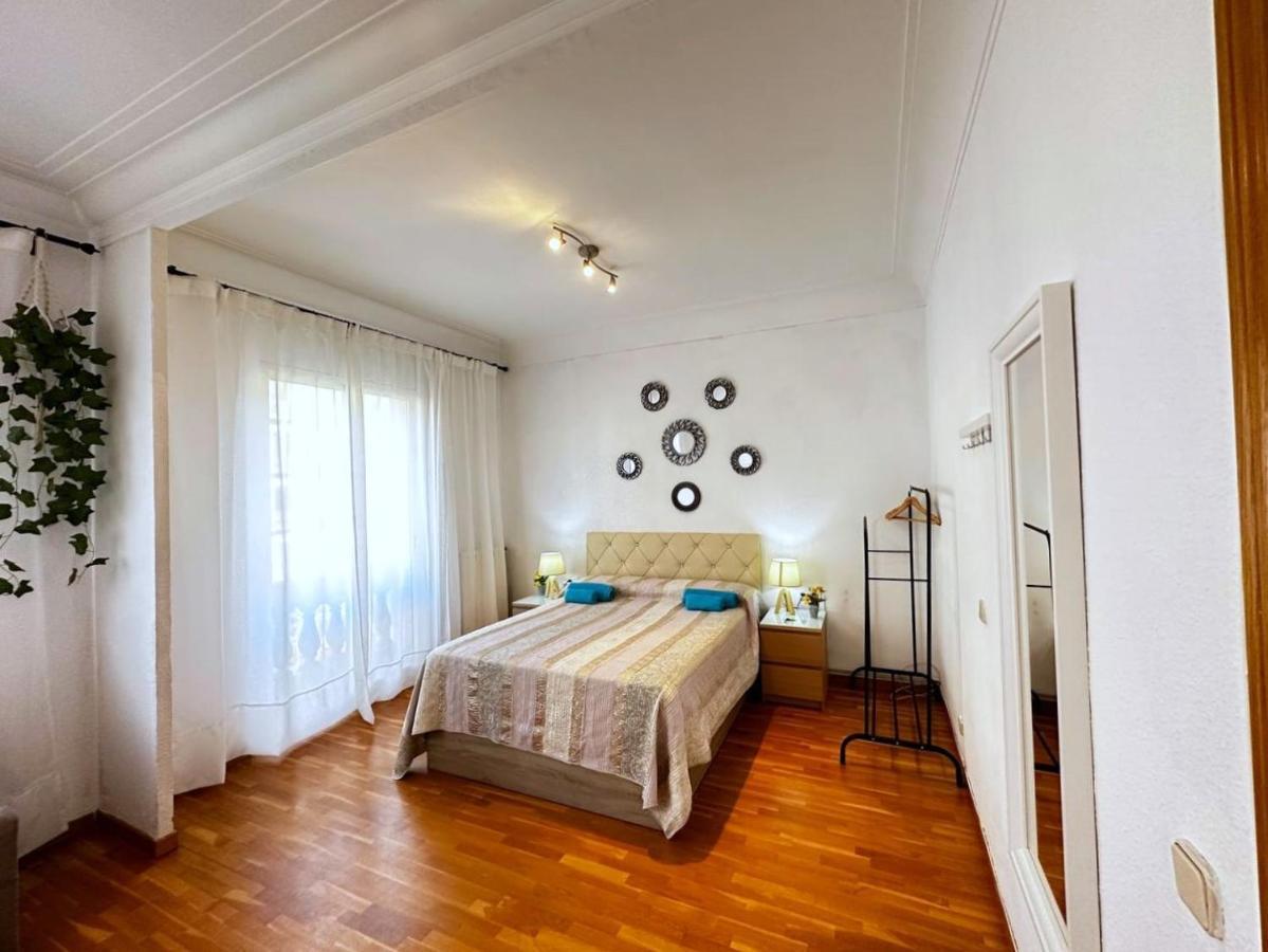 Habitaciones Acogedoras Barcelona Luaran gambar