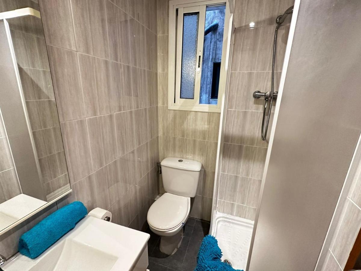 Habitaciones Acogedoras Barcelona Luaran gambar